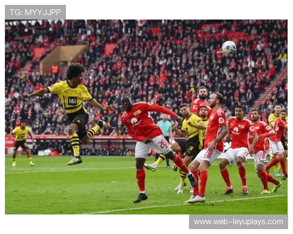 德甲莱比锡边路传中精准，比分被改写