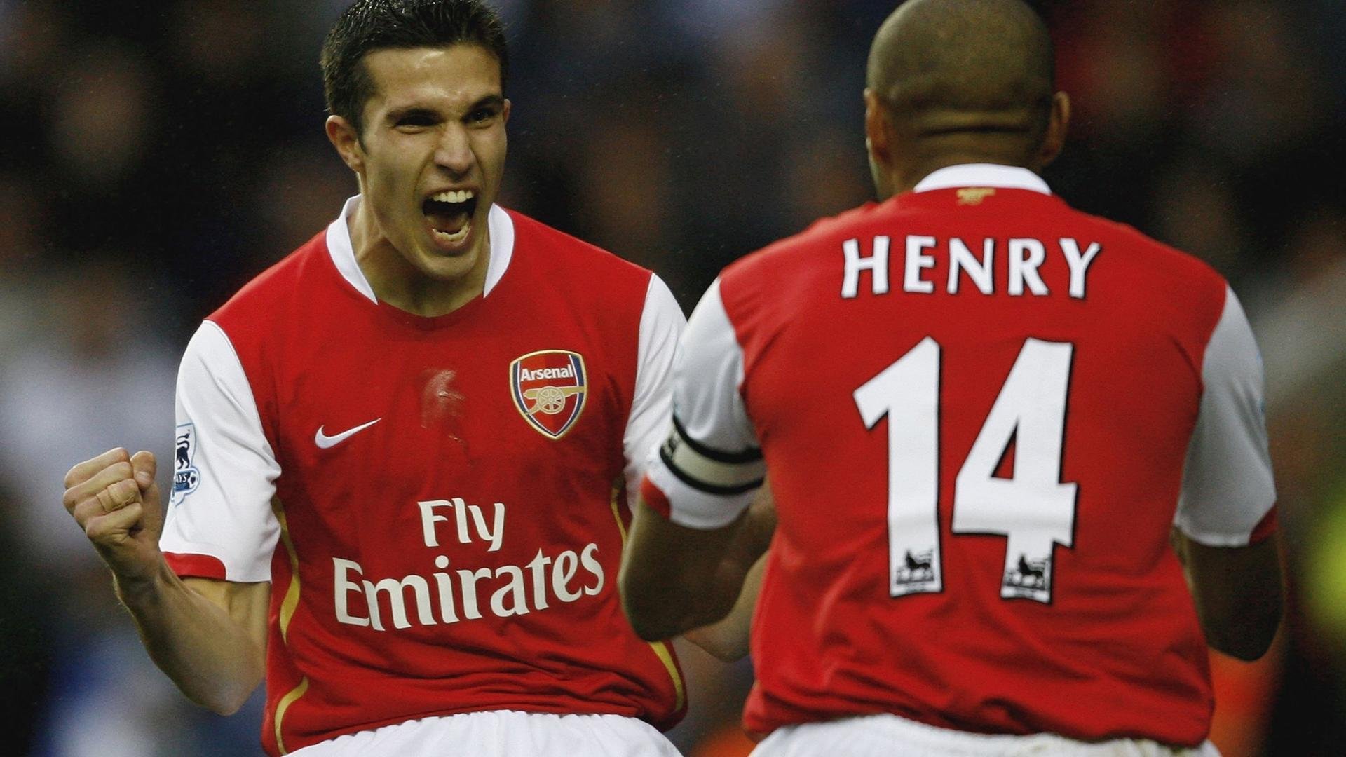 西甲裁判使用语义标注提升争议判罚沟通效率，西乙裁判