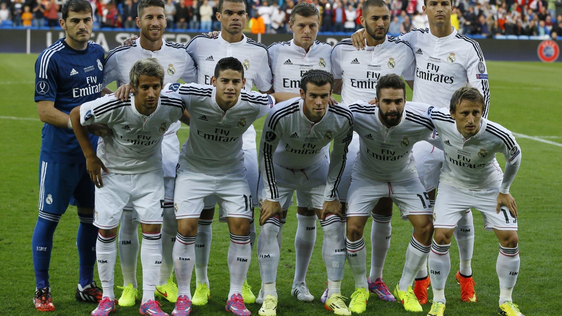 佩拉卡尼与桑托罗决赛配合默契引爆现场，卡佩拉替补